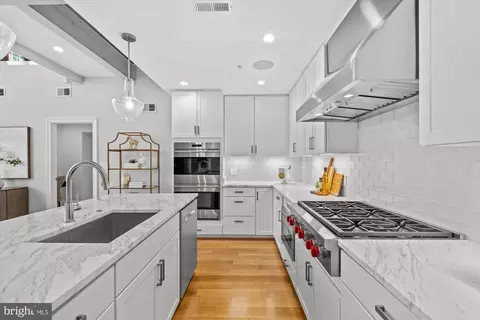 Kitchen - 819 D St NE #34, Washington, DC 20002 photo 3 of 6