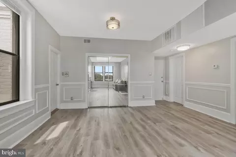 Living - 520 E Street St NE #405, Washington, DC 20002 photo 6 of 6