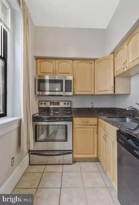 Kitchen - 520 E Street St NE #405, Washington, DC 20002 photo 3 of 3