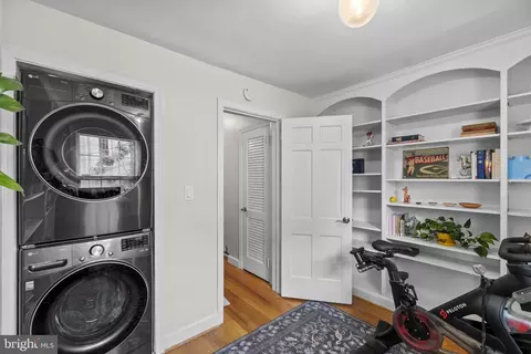 813 25th St NW, Washington, DC 20037 photo 30