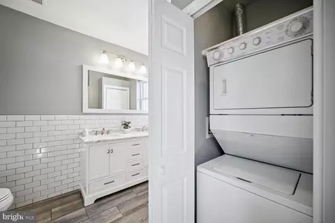 646 Acker Pl NE, Washington, DC 20002 photo 17