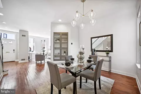 646 Acker Pl NE, Washington, DC 20002 photo 6