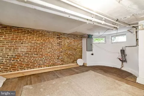 328 5th St SE, Washington, DC 20003 photo 32
