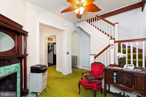 328 5th St SE, Washington, DC 20003 photo 4
