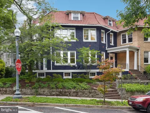 2515 Woodley Rd NW, Washington, DC 20008
