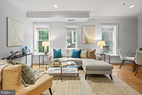 1740 18th St NW #202, Washington, DC 20009