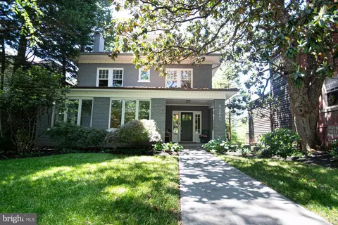 5320 28th St NW, Washington, DC 20015