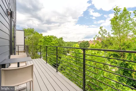 4013 Davis Pl NW #8, Washington, DC 20007 photo 35