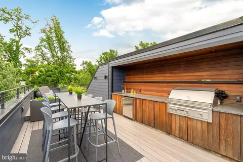 4013 Davis Pl NW #8, Washington, DC 20007 photo 41