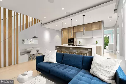 4013 Davis Pl NW #8, Washington, DC 20007 photo 4