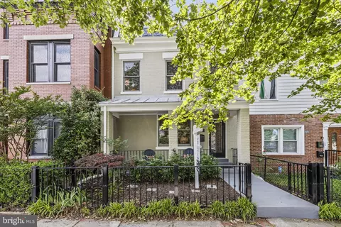 1504 10th St NW, Washington, DC 20001