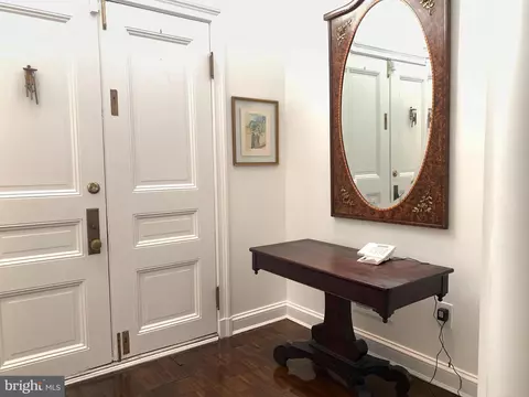 407 11th St SE, Washington, DC 20003 photo 5