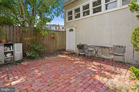 407 11th St SE, Washington, DC 20003 photo 21
