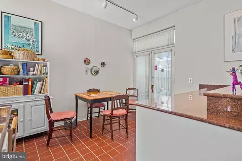 407 11th St SE, Washington, DC 20003 photo 13