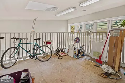 407 11th St SE, Washington, DC 20003 photo 24