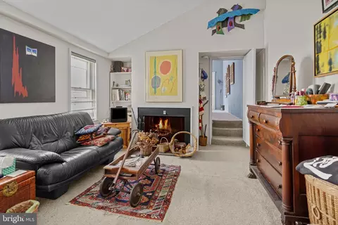 407 11th St SE, Washington, DC 20003 photo 18