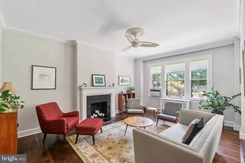 3041 Sedgwick St NW #103-D, Washington, DC 20008