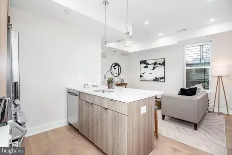 1421 Spring Rd NW #C04, Washington, DC 20010 photo 6