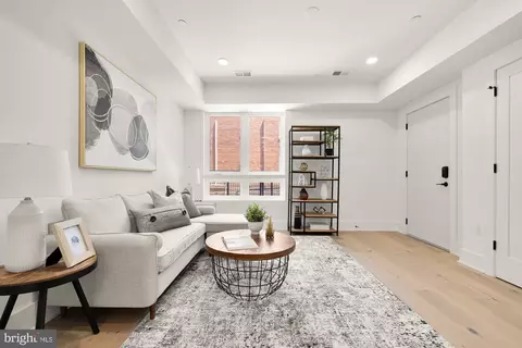 1006 Florida Ave NE #102, Washington, DC 20002