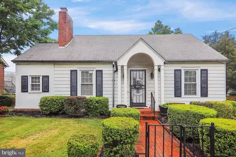 1718 Otis St NE, Washington, DC 20018