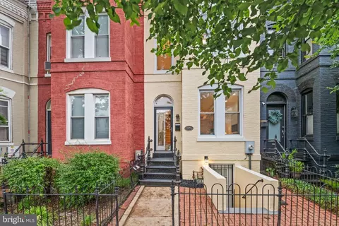 626 L St NE, Washington, DC 20002 photo 3