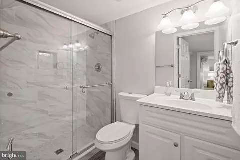 626 L St NE, Washington, DC 20002 photo 34