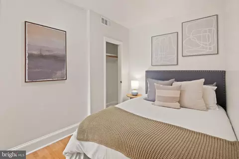 626 L St NE, Washington, DC 20002 photo 26