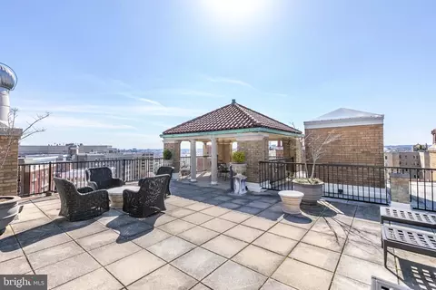 1901 Wyoming Ave NW #10, Washington, DC 20009