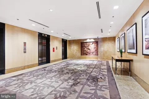 Entry Way - 910 M St NW #1002, Washington, DC 20001 photo 3 of 4