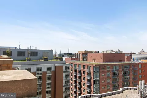 View/Area - 910 M St NW #1002, Washington, DC 20001 photo 1 of 3