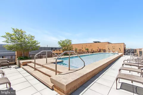 Exterior - 910 M St NW #1002, Washington, DC 20001 photo 1 of 3