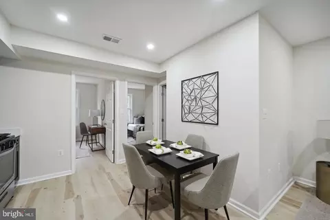 Dining - 1916 1918 M St NE, Washington, DC 20002 photo 3 of 6
