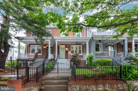 335 17th St NE, Washington, DC 20002