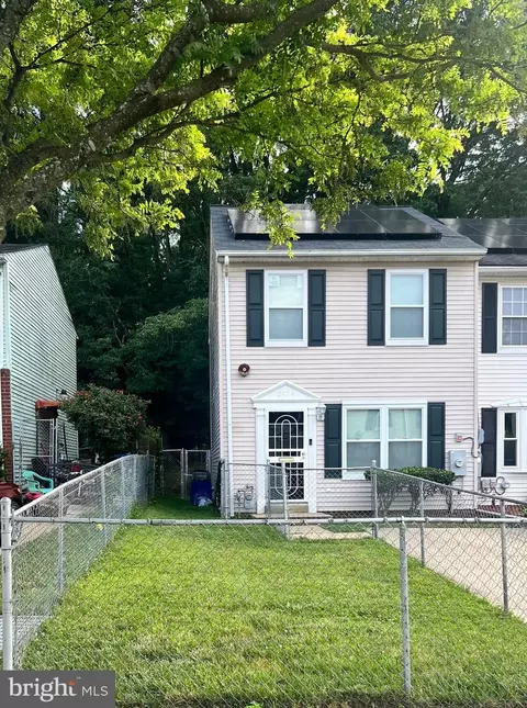 2474 Skyland Pl SE, Washington, DC 20020