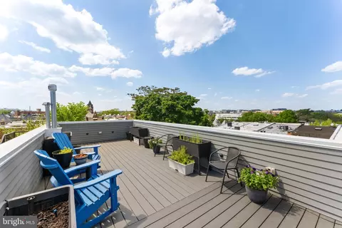 Exterior - 428 11th St NE, Washington, DC 20002 photo 4 of 14