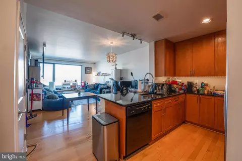 4101 Albemarle St NW #332, Washington, DC 20016