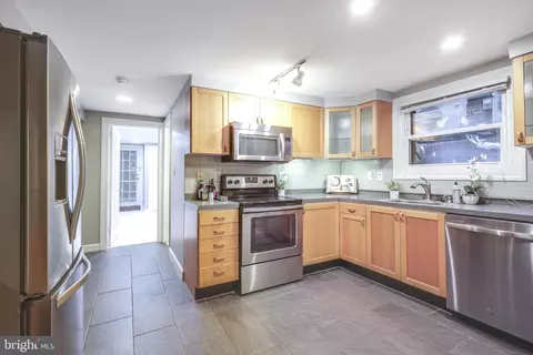 Kitchen - 222 4th St SE #1, Washington, DC 20003 photo 1 of 4