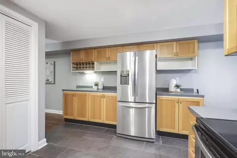 Kitchen - 222 4th St SE #1, Washington, DC 20003 photo 4 of 4