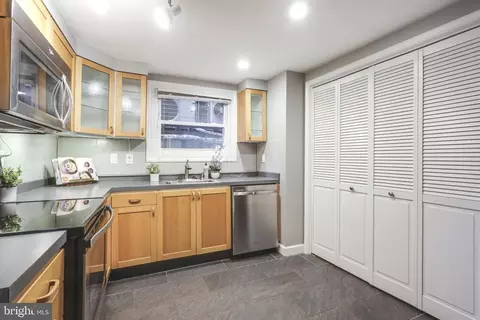 Kitchen - 222 4th St SE #1, Washington, DC 20003 photo 2 of 4