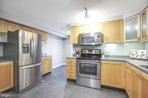 Kitchen - 222 4th St SE #1, Washington, DC 20003 photo 3 of 4