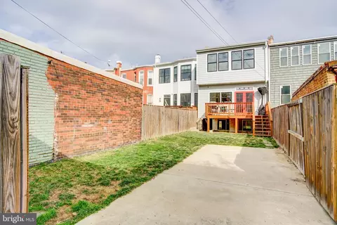 Exterior - 659 K St NE, Washington, DC 20002 photo 2 of 4
