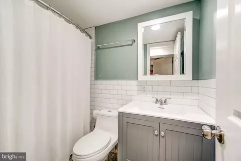 Bath - 659 K St NE, Washington, DC 20002 photo 3 of 3