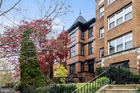 1451 Chapin St NW, Washington, DC 20009
