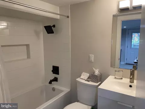 1312 C St NE, Washington, DC 20002 photo 39