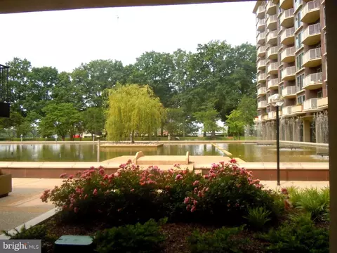 560 N Street Sw N #N902, Washington, DC 20024
