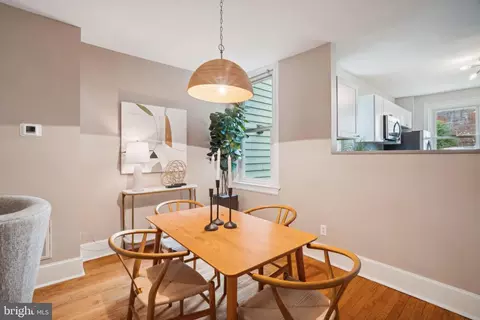 1630 E Street St SE, Washington, DC 20003 photo 6