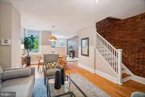 1630 E Street St SE, Washington, DC 20003 photo 2