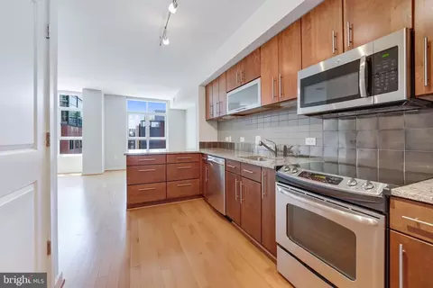 1025 1st St SE #1007, Washington, DC 20003