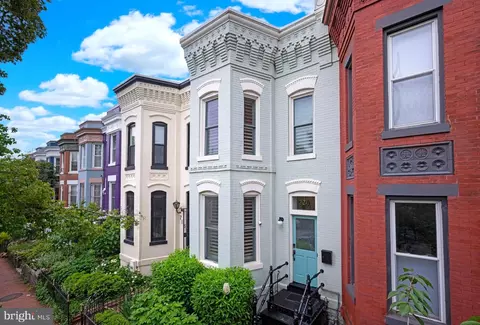 720 4th St NE, Washington, DC 20002