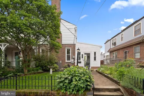 414 Marietta Pl NW, Washington, DC 20011